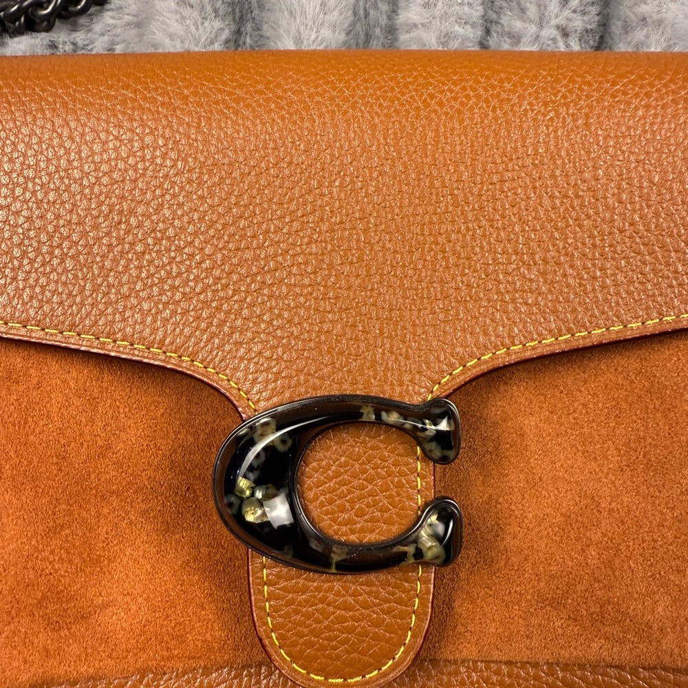 Coach Tabby Chain Brown Pebbled Leather Crossbody Purse Clutch Bag NWT - Picture 4 of 13